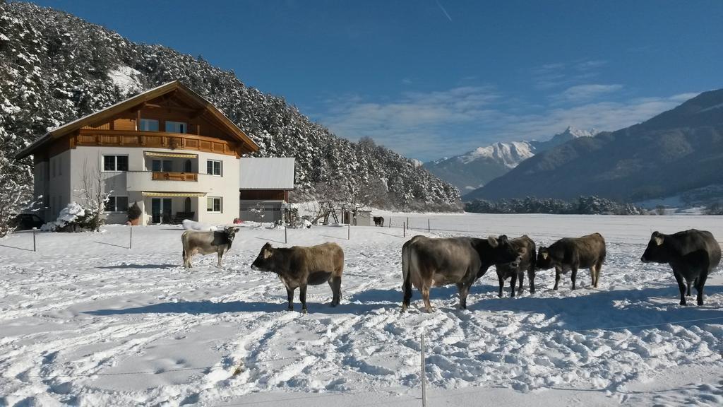 Ferienwohnung Gundolf Christine Arzl im Pitztal Exterior photo